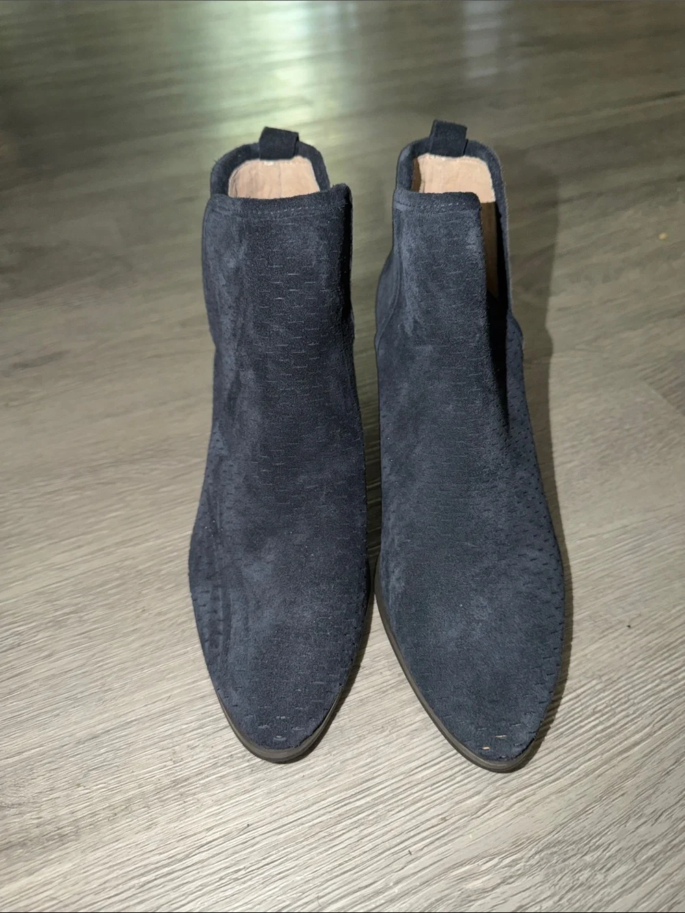 Lucky Brand Navy Suede Pointed Toe Ankle Boots Sz 6.5 EUC